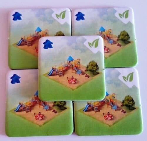 Quadropolis: Playgrounds