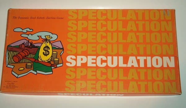 Speculation: The Dynamic Real Estate Auction Game